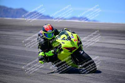 media/Mar-25-2024-Moto Forza (Mon) [[8d4319bd68]]/3-Intermediate Group/Session 3 (Bowl)/